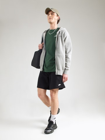 Maglietta di Nike Sportswear in verde