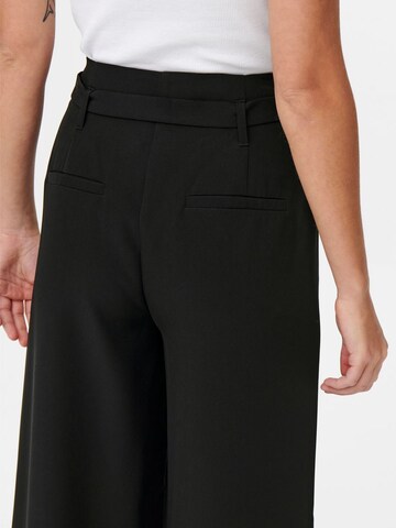 ONLY Wide leg Pleat-Front Pants 'Payton-Maia' in Black