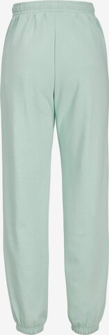 Effilé Pantalon 'ABBIE' JJXX en vert