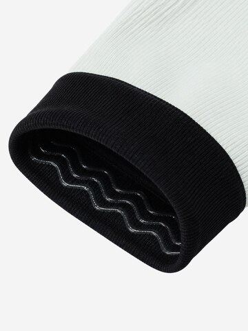 SWORTS Base Layer 'INFINITY' in Green