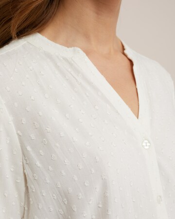 WE Fashion Blouse in White