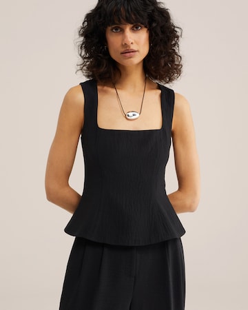 WE Studio Top in Zwart: voorkant