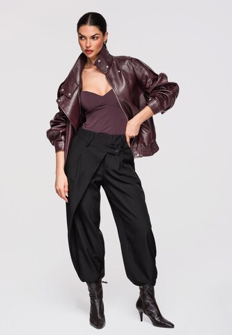 Ombre Jacke in Rot