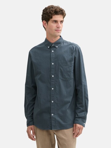 Coupe regular Chemise TOM TAILOR en bleu : devant