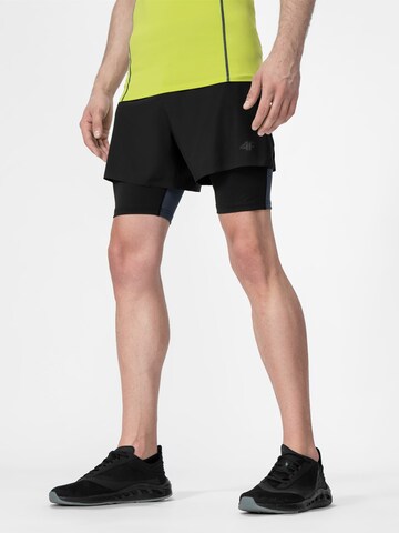 Loosefit Pantaloni sport 'SKMF011' de la 4F pe negru: față