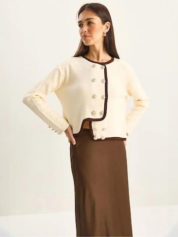 Cardigan Bianco Lucci en beige