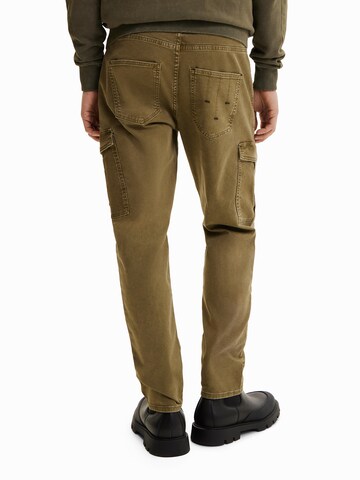 Regular Pantalon cargo 'Hank' Desigual en vert