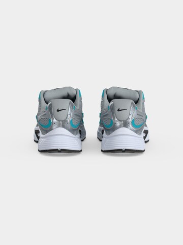 Nike Sportswear Låg sneaker 'V5 RNR' i grå