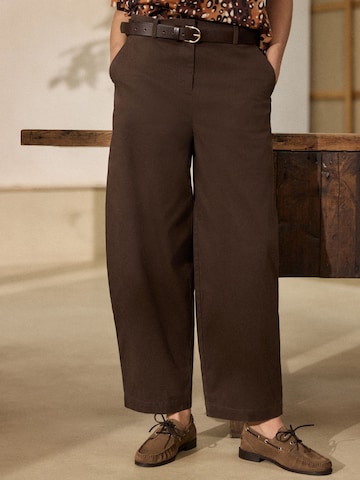 Next Barrel Chino trousers 'N. Premium' in Brown: front