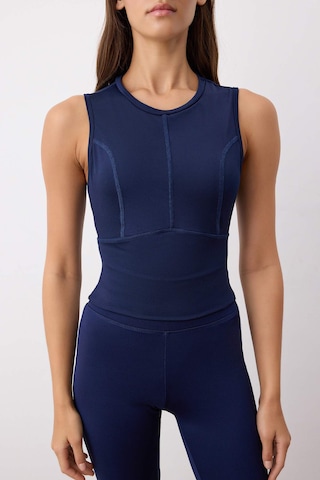 Trendyol Top in Blue