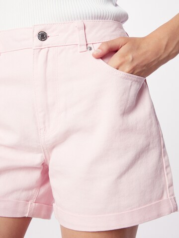 VERO MODA Loosefit Shorts 'ZURI' in Pink