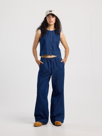Haut America Today en bleu