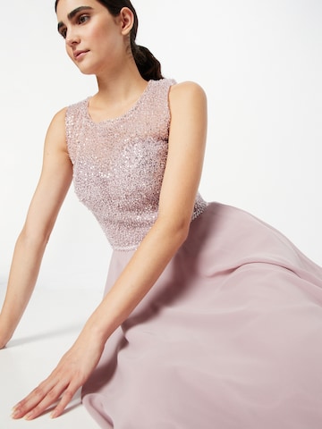 SWING Вечернее платье в Ярко-розовый
