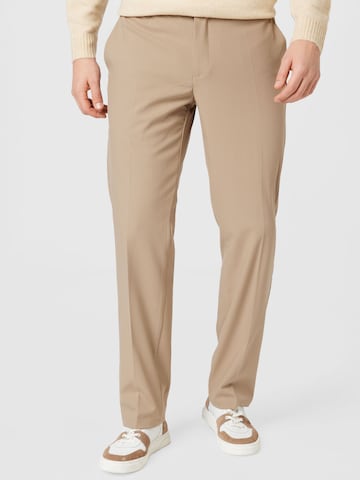 Woodbird Regular Trousers with creases 'Eik' in Beige: front