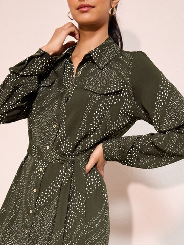 Friends Like These Sukienka w kolorze zielony