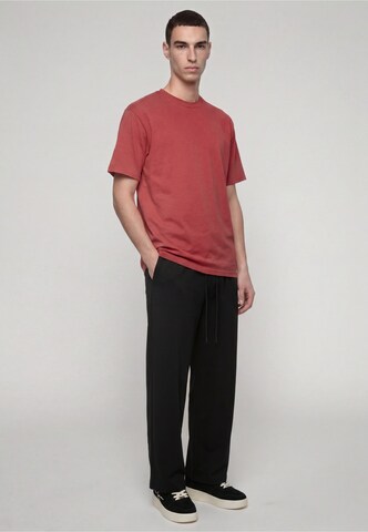 DEF - Camiseta en rojo