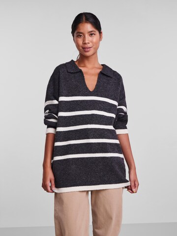 PIECES Pullover 'Noola' i grå: forside