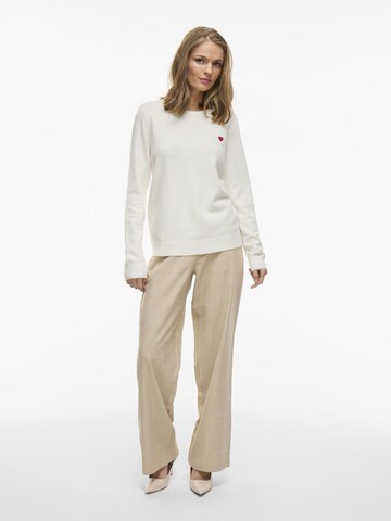 VILA Sweater 'VIRil' in White