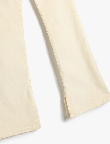 Koton Flared Broek in Beige