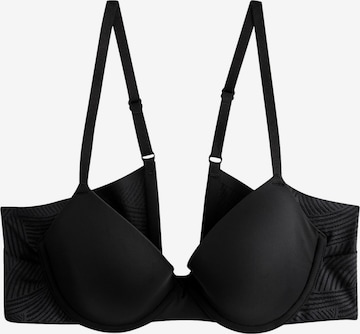 Next Rintaliivi värissä musta: etupuoli