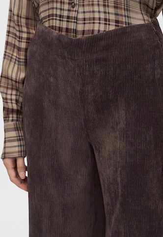 Wide leg Pantaloni cu dungă 'BEFORE' de la DRYKORN pe maro