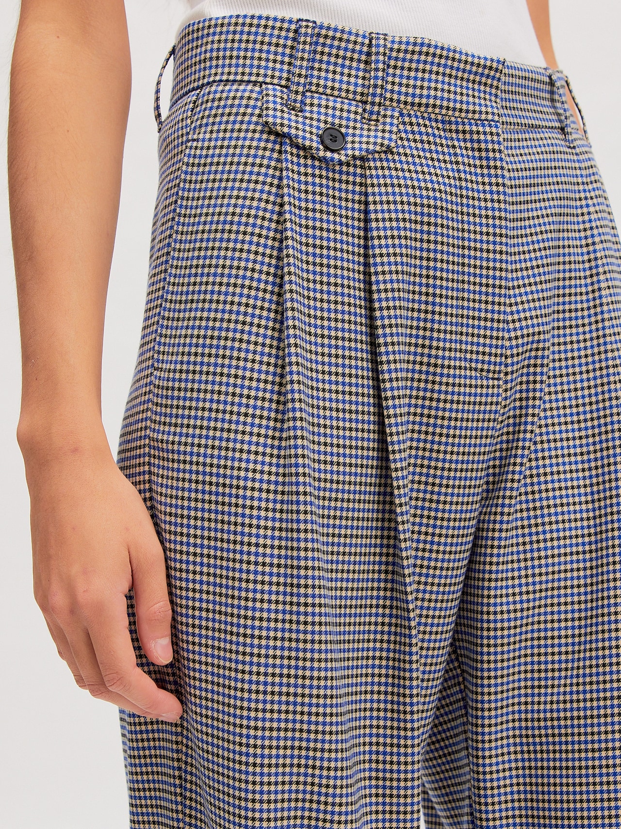 EDITED Pantaloni con pieghe 'Tima' grigio