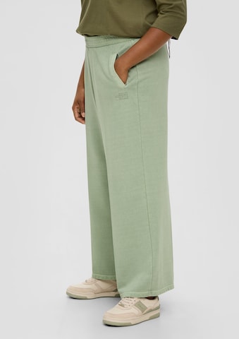 TRIANGLE Wide leg Pants in Green