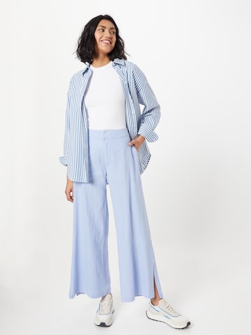 Abercrombie & Fitch Wide leg Trousers 'RESORT' in Blue