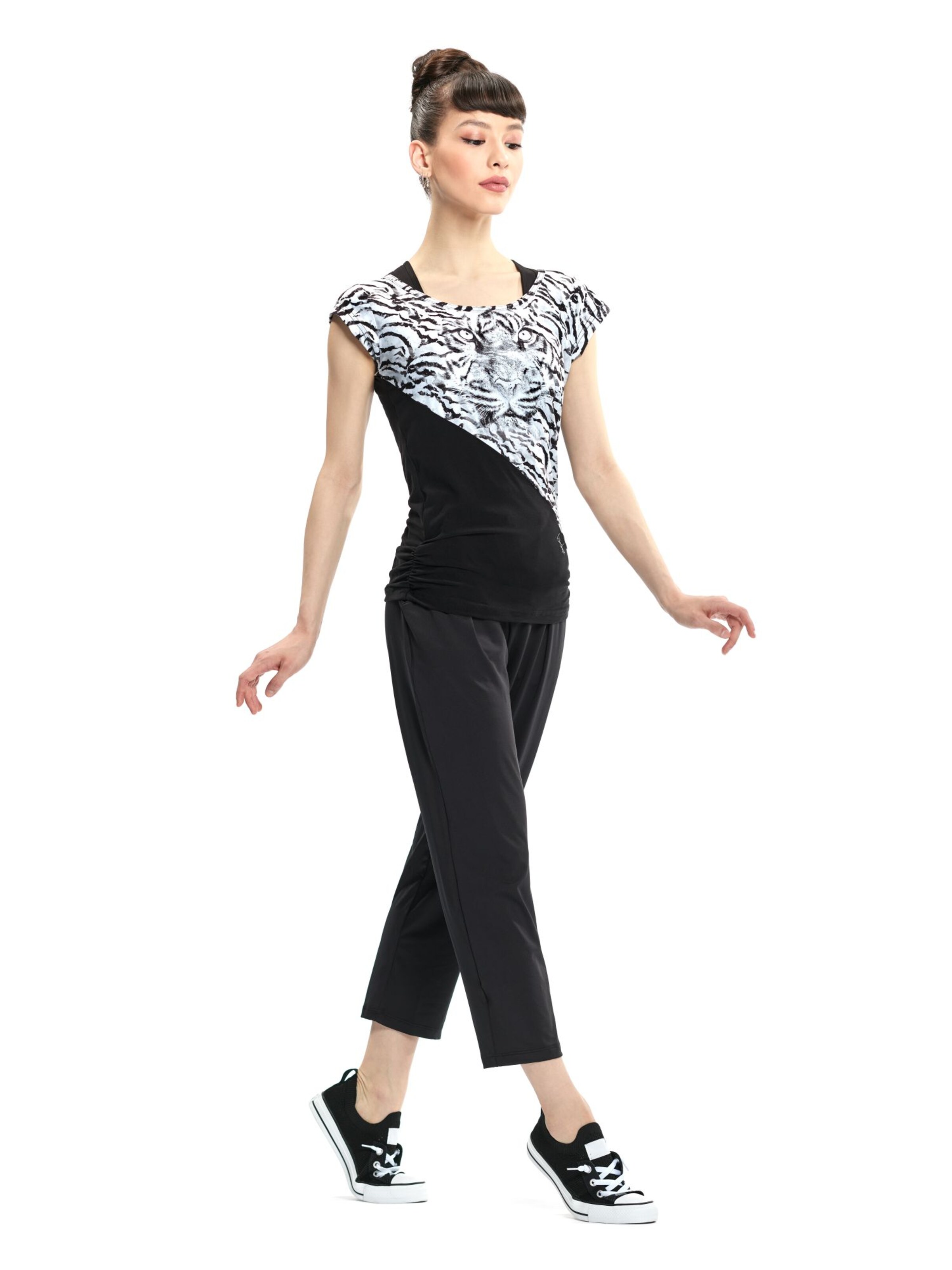 melns Winshape Sporta krekls 'AET109LS'