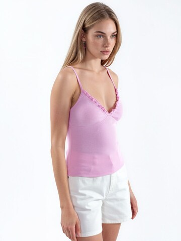 Busem Tanktops & Camis in Pink