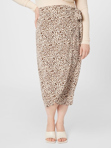 In The Style Curve Skirt in Beige: front