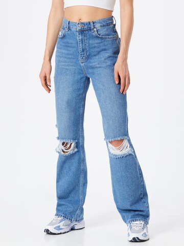 Regular Jeans de la NA-KD pe albastru: față