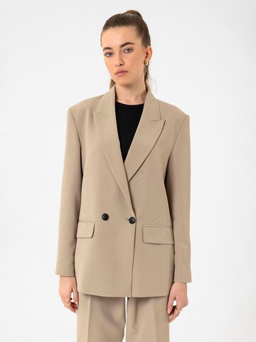 Blazer 'Bianca' di Antioch in beige: frontale