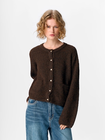 Cardigan 'SAGGIA' OBJECT en marron : devant