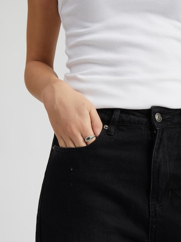 Peppercorn Wide leg Jeans 'Namira' in Black