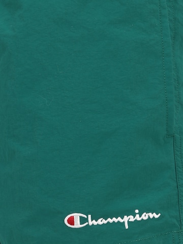 Champion Authentic Athletic Apparel Plavecké šortky – zelená