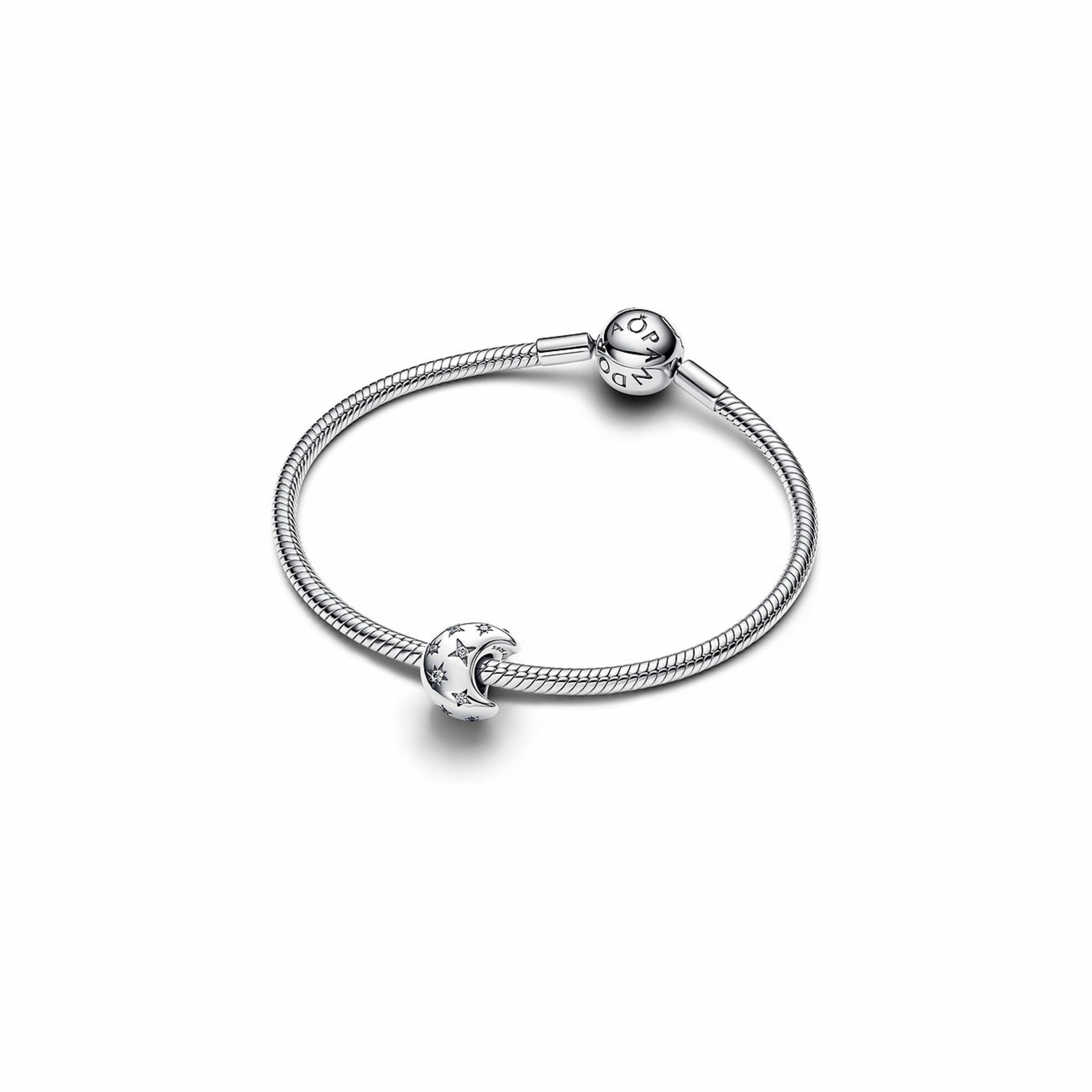 Pandora Pendant in Silver