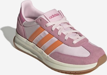 ADIDAS SPORTSWEAR - Sapatilhas baixas 'Run 70s 2.0' em rosa: frente