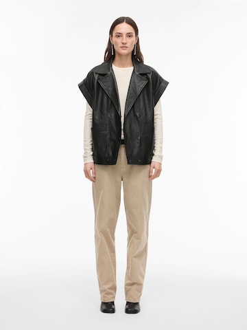 ROUGE EDIT Vest in Black