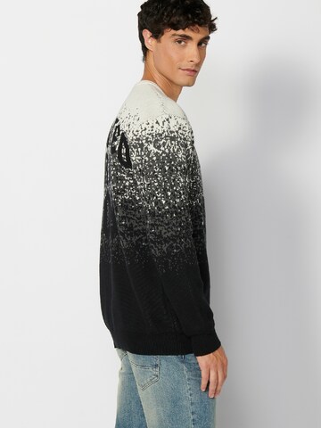 Pull-over KOROSHI en noir