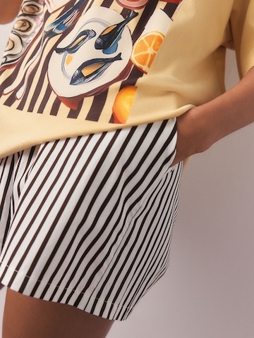 Next Kort pyjamas i gul