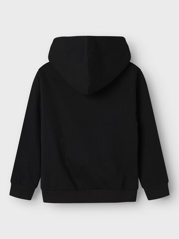 NAME IT - Sudadera 'Stitch' en negro