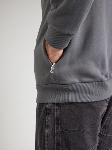 Felpa 'BANEM' di NAPAPIJRI in grigio