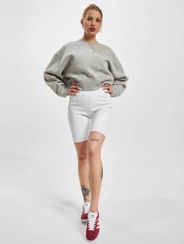 ADIDAS ORIGINALS Sweatshirt 'Adicolor Essentials' in Grau