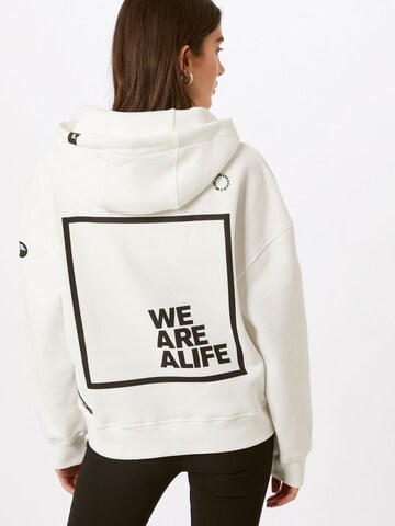 Alife and Kickin Swatshirt 'JessyAK' in Weiß