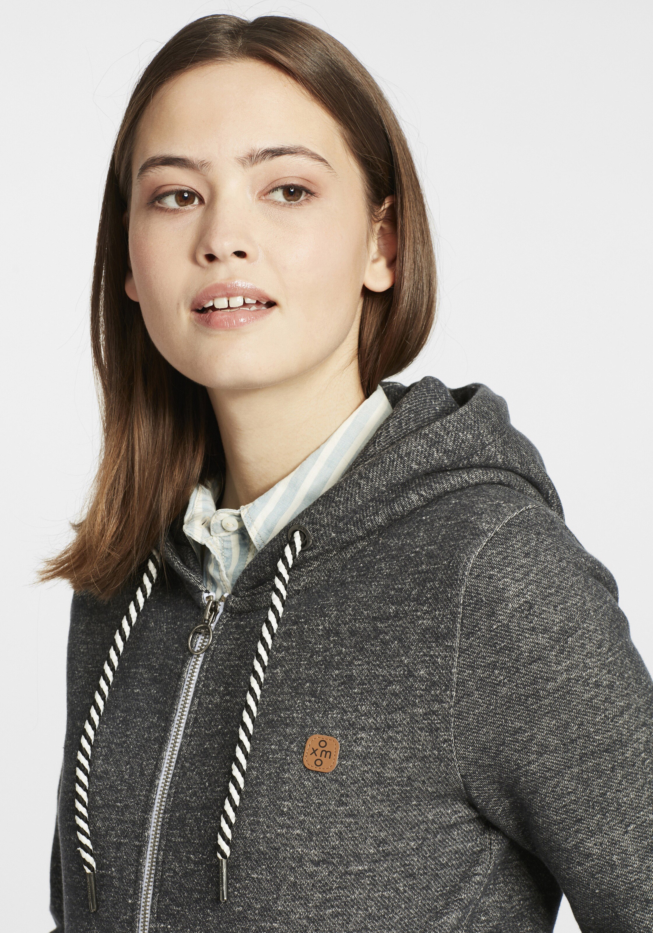 Frauen Große Größen Oxmo Sweatjacke 'Celia' in Grau - UJ63631 Frauen Große Größen Oxmo Sweatjacke 'Celia' in Grau - UJ63631