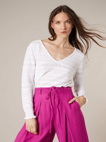 Pull-over 'Juna' Deeluxe en blanc : devant