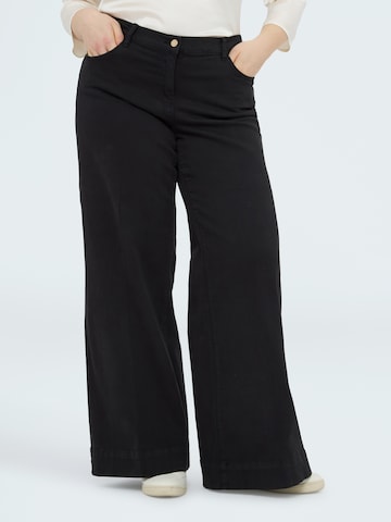 Fiorella Rubino - regular Pantalón en negro