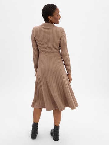 Ambiance Knitted dress in Beige