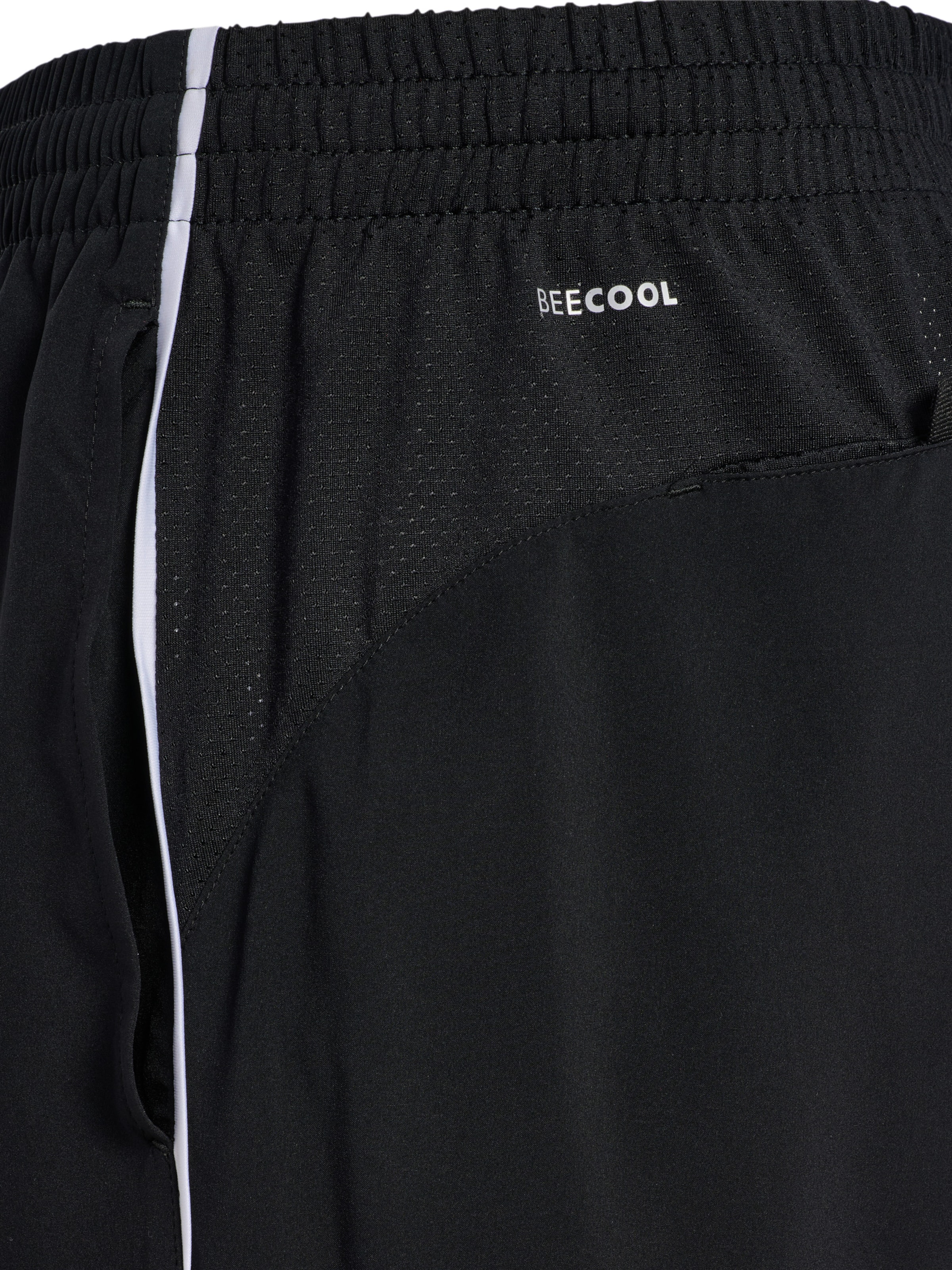 Hummel Regular Sports trousers in Black